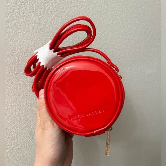🔹️ Marc Jacobs🔹️ Mini red Crossbody bag ✨️❤️ - Picture 3 of 12